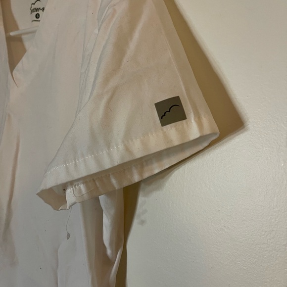 NWT White Butter Soft Scrub Top - Picture 3 of 5